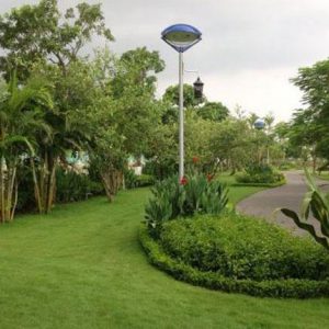 Cột đèn trang trí sân vườn con mắt