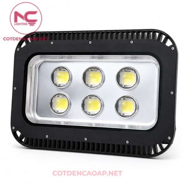 Đèn pha LED PNC-12 300W