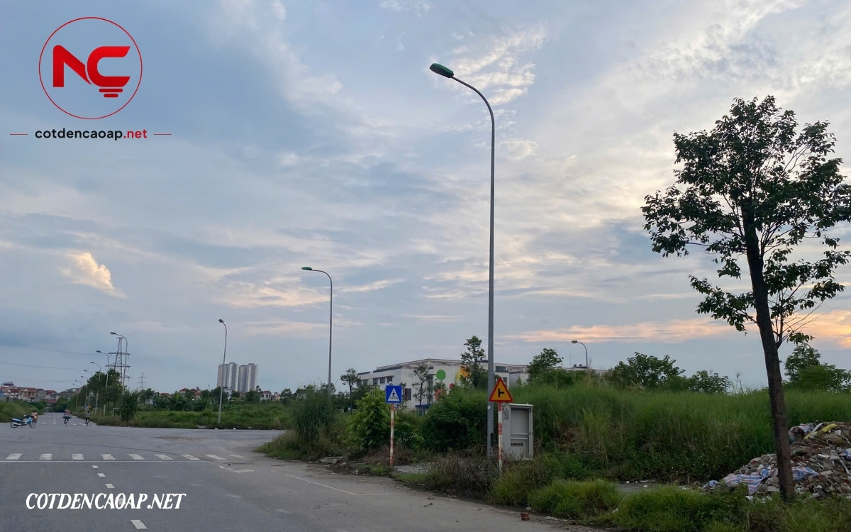 Báo giá cột đèn cao áp