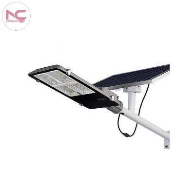 den-duong-nang-luong-mat-troi-lnc-93-200w
