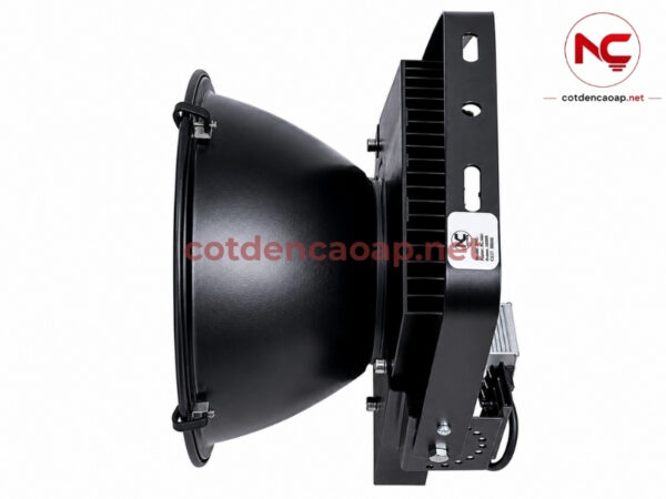 Đèn Pha LED Cẩu Tháp PNC-49