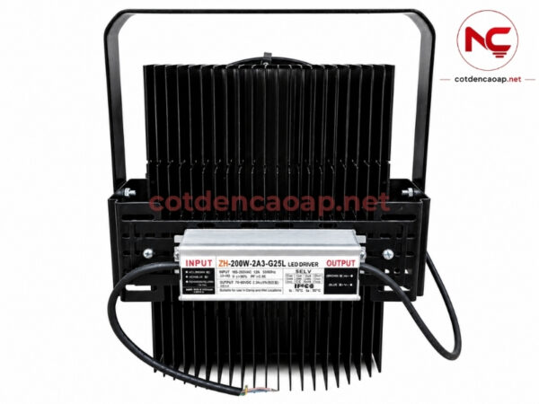 Đèn Pha LED Cẩu Tháp PNC-49