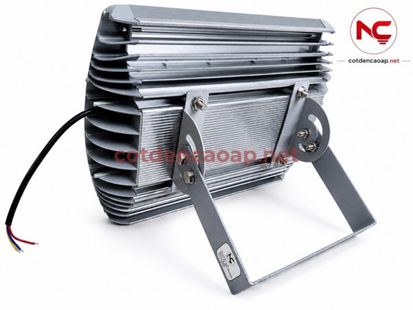 Đèn pha LED tàu biển PNC-55 công suất 200W, 300W, 400W