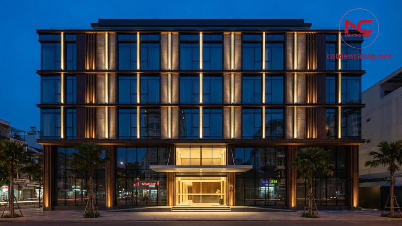 đèn mặt tiền khách sạn