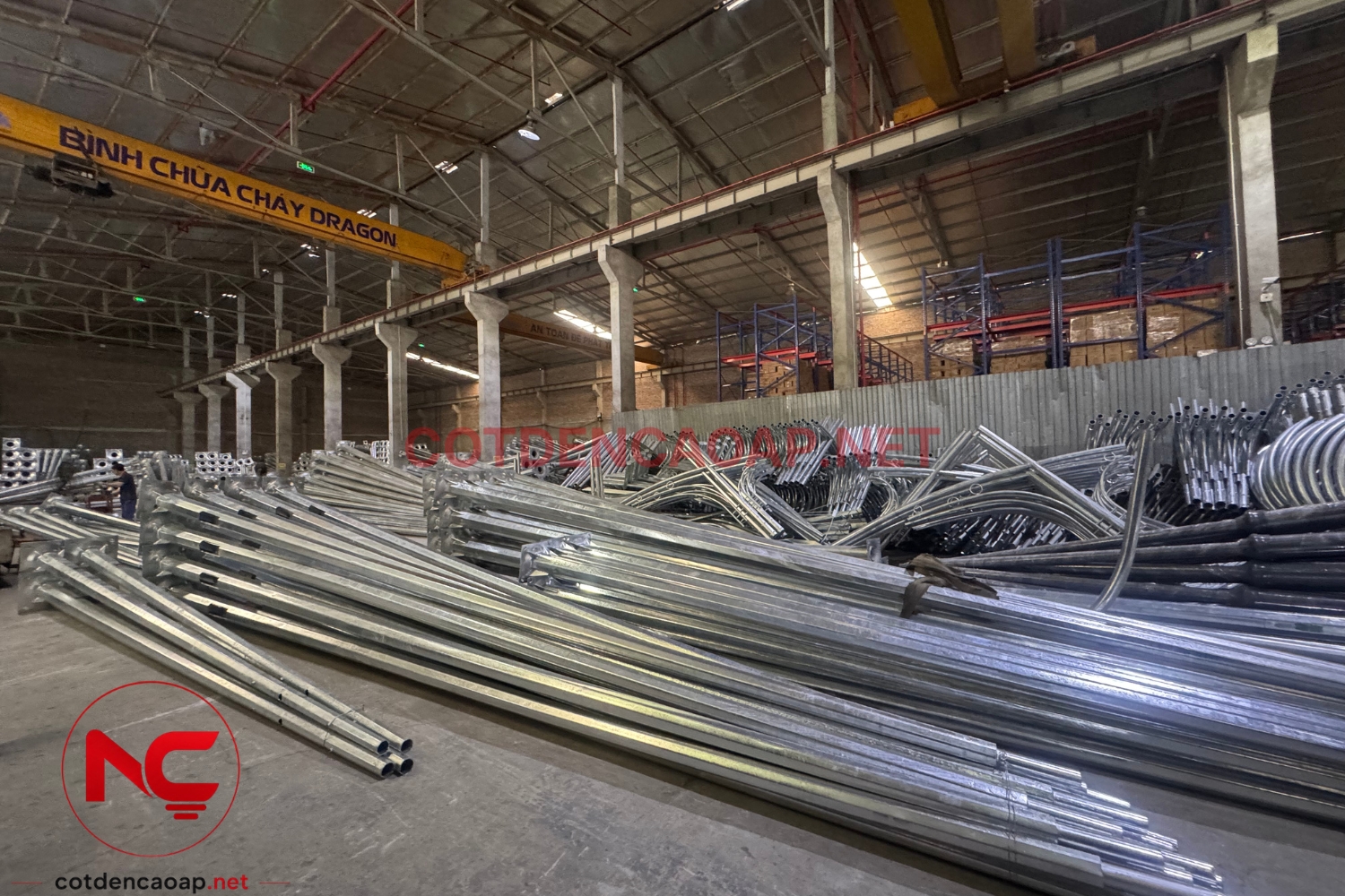Cotdencaoap.net chuyên cung cấp các mẫu cột đèn cao áp chất lượng